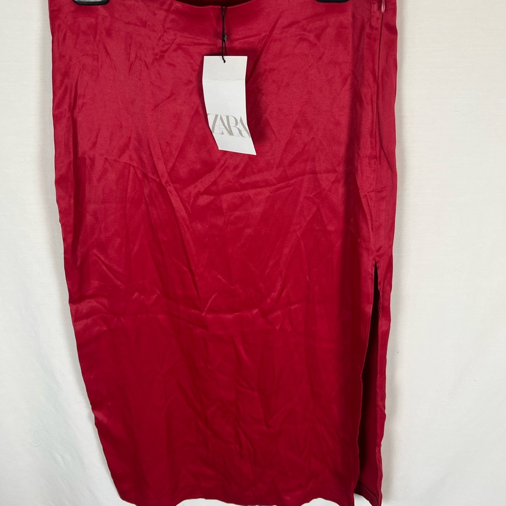 ZARA Women Straight Midi Skirt size M Red Satin Effect Side Slit NWT